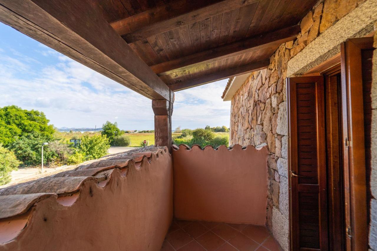 Iss Travel, Pedra Rosa 2 Bedroom Apartments With Private Terrace And Air Conditioning Сан Теодоро Екстериор снимка