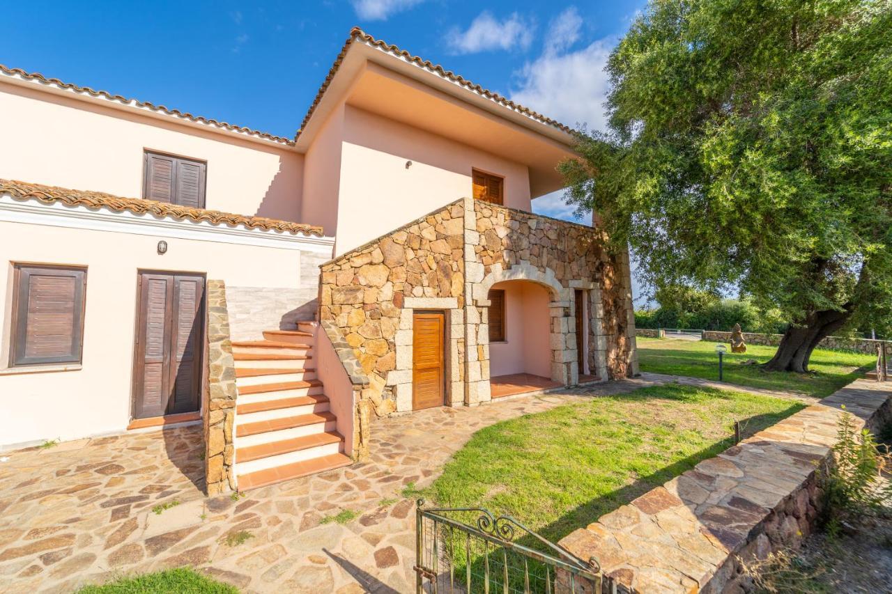 Iss Travel, Pedra Rosa 2 Bedroom Apartments With Private Terrace And Air Conditioning Сан Теодоро Екстериор снимка